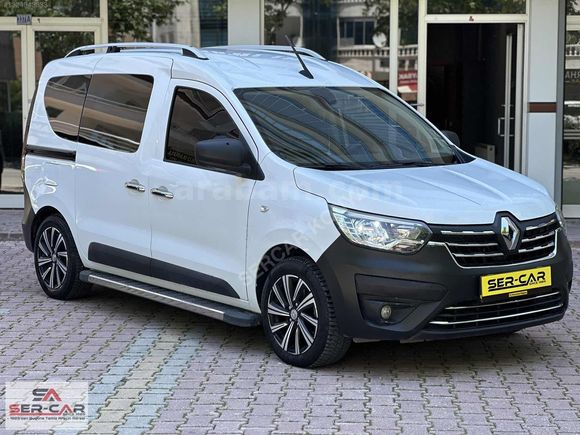 ARKA KOLTUKLU /2023 EXPRESS VAN / * 73 KM */ (%20 FATURALI)