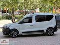 ARKA KOLTUKLU /2023 EXPRESS VAN / * 73 KM */ (%20 FATURALI)