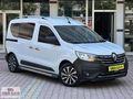 ARKA KOLTUKLU /2023 EXPRESS VAN / * 73 KM */ (%20 FATURALI)