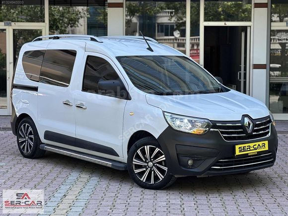 ARKA KOLTUKLU /2023 EXPRESS VAN / * 73 KM */ (%20 FATURALI)