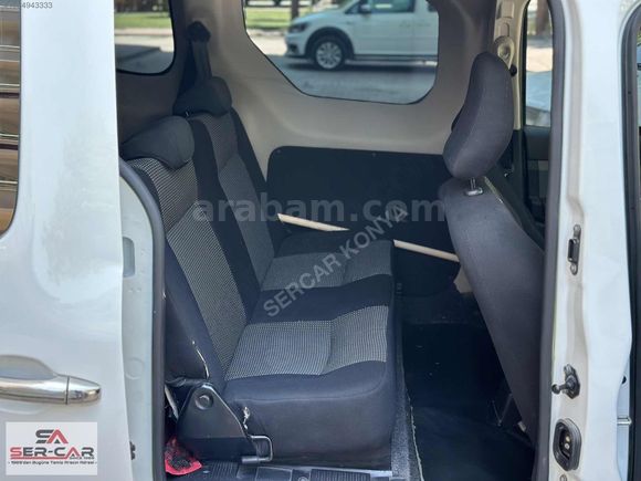 ARKA KOLTUKLU /2023 EXPRESS VAN / * 73 KM */ (%20 FATURALI)