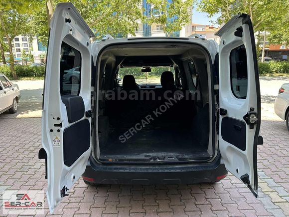 ARKA KOLTUKLU /2023 EXPRESS VAN / * 73 KM */ (%20 FATURALI)