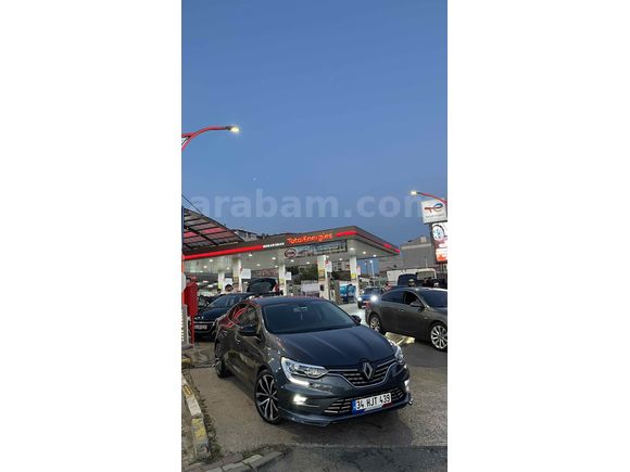 Sahibinden Renault Megane 1.3 TCe Touch 2023 Model 