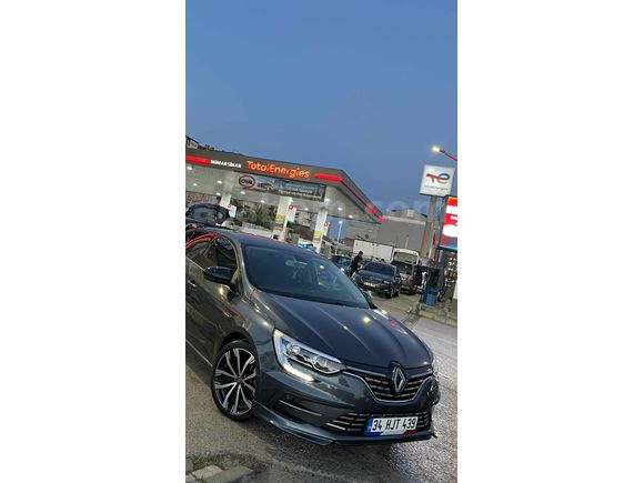 Sahibinden Renault Megane 1.3 TCe Touch 2023 Model 