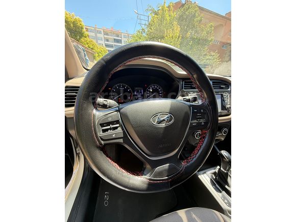Hatasız Tek Elden Hyundai i20 1.4 MPI Elite Smart 2016 Model 