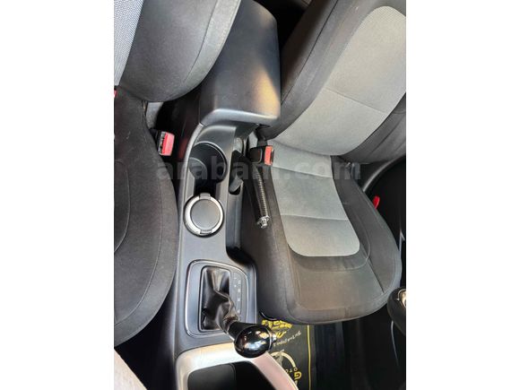 Sahibinden Kia Ceed 1.6 CRDi Comfort 2015 Model 