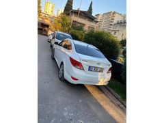 Sahibinden Hyundai Accent Blue 1.4 CVVT Mode Plus 2012 Model