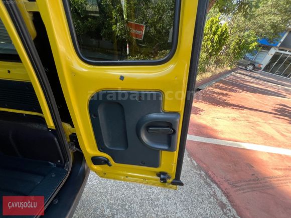 ÇAVUŞOĞLU 2000 RENAULT KANGOO EXPRESS 1.9 D HUSUSİ OTOMOBİL 65BG