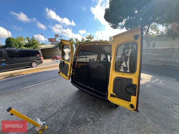 ÇAVUŞOĞLU 2000 RENAULT KANGOO EXPRESS 1.9 D HUSUSİ OTOMOBİL 65BG