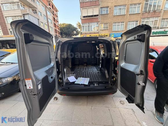 12 Ay Sabit Fiyat Ford Transit Courier 0 Km