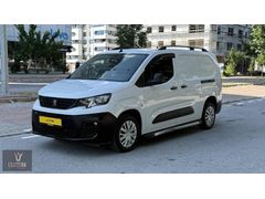 ULUTÜRK MOTORLU ARAÇLAR'DAN 2023 PEUGEOT PARTNER PANELVAN BOYASI