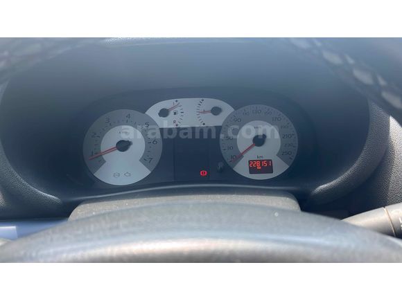 RENAULT SYMBOL 1.4 16v motor   FULL 