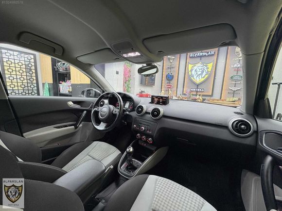 2012 MODEL A1 SPORTBACK1.4 TFSI AMBITION S-TRONIC