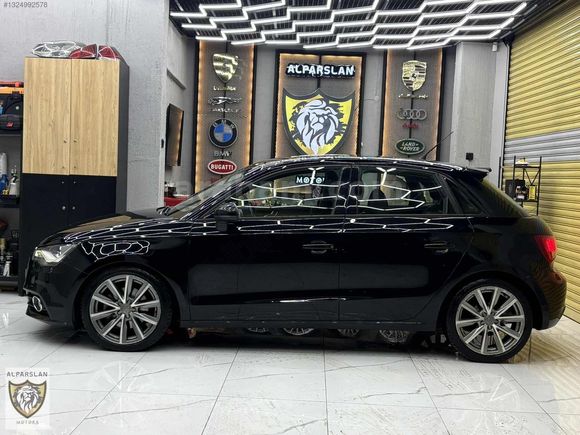 2012 MODEL A1 SPORTBACK1.4 TFSI AMBITION S-TRONIC