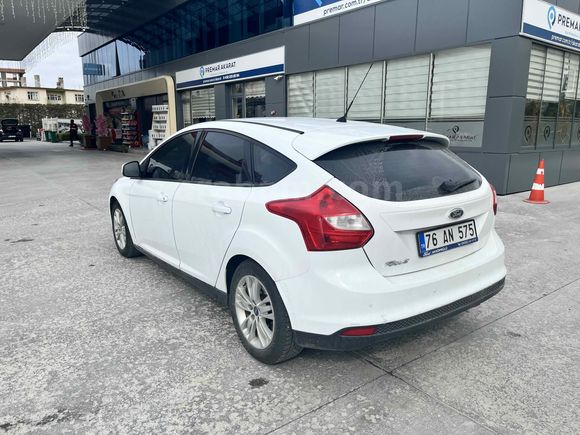 Sahibinden Ford Focus 1.6 Trend X 2012 Model Van