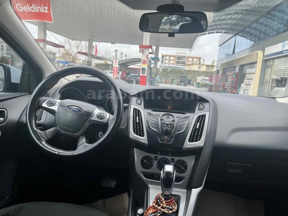 Sahibinden Ford Focus 1.6 Trend X 2012 Model Van