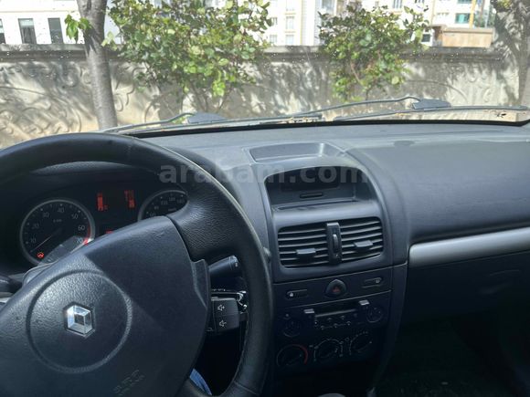 Öğretmenden Renault Clio 1.4 Dynamique 2005 Model 