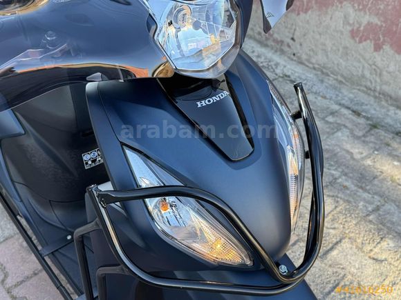 Sıfır Ayarında 1600km Kapalı Garaj Motoru