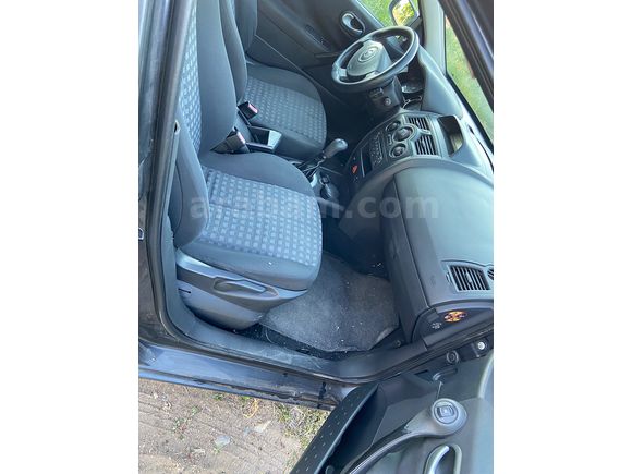 Sahibinden Renault Megane 1.4 Authentique 2009 Model 