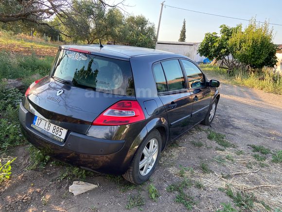 Sahibinden Renault Megane 1.4 Authentique 2009 Model 