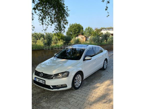 Sahibinden Volkswagen Passat 1.6 TDi BlueMotion OTOMATİK VITES Comfortline 2014 Model