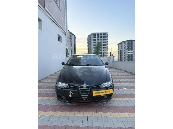 EFENDY OTOMOTİV DEN ALFA ROMEO SANRUFFLU , DEĞİŞENSİZ
