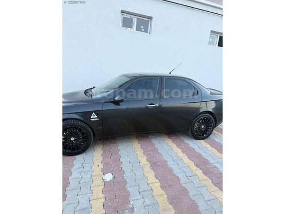 EFENDY OTOMOTİV DEN ALFA ROMEO SANRUFFLU , DEĞİŞENSİZ