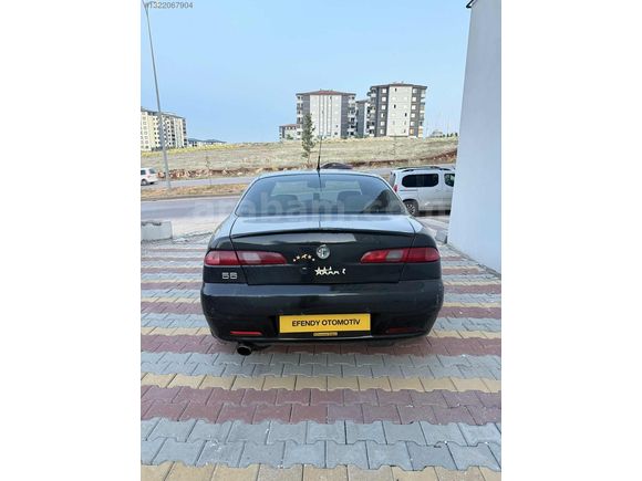EFENDY OTOMOTİV DEN ALFA ROMEO SANRUFFLU , DEĞİŞENSİZ