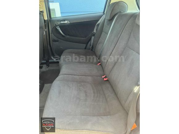 2006 model koleksiyonluk Alfa Romeo 1.6 tspark