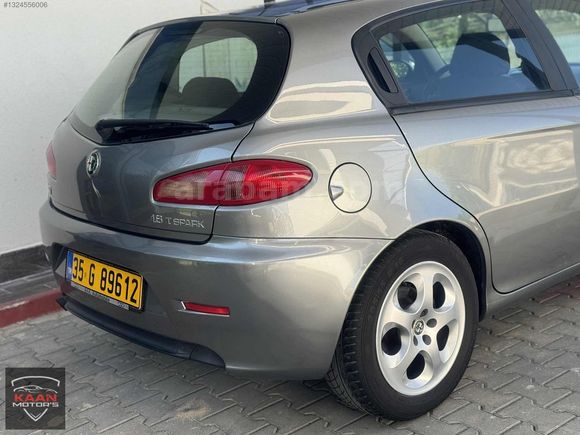 2006 model koleksiyonluk Alfa Romeo 1.6 tspark