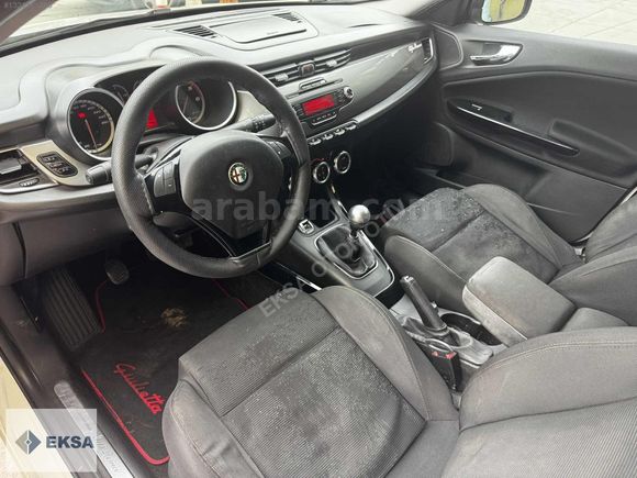 EKSA'dan 2012 Model Alfa Romeo Giulietta Dizel Manuel Bakımlı