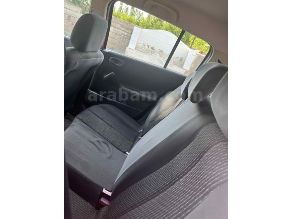 Sahibinden Renault Megane 1.4 Authentique 2006 Model 