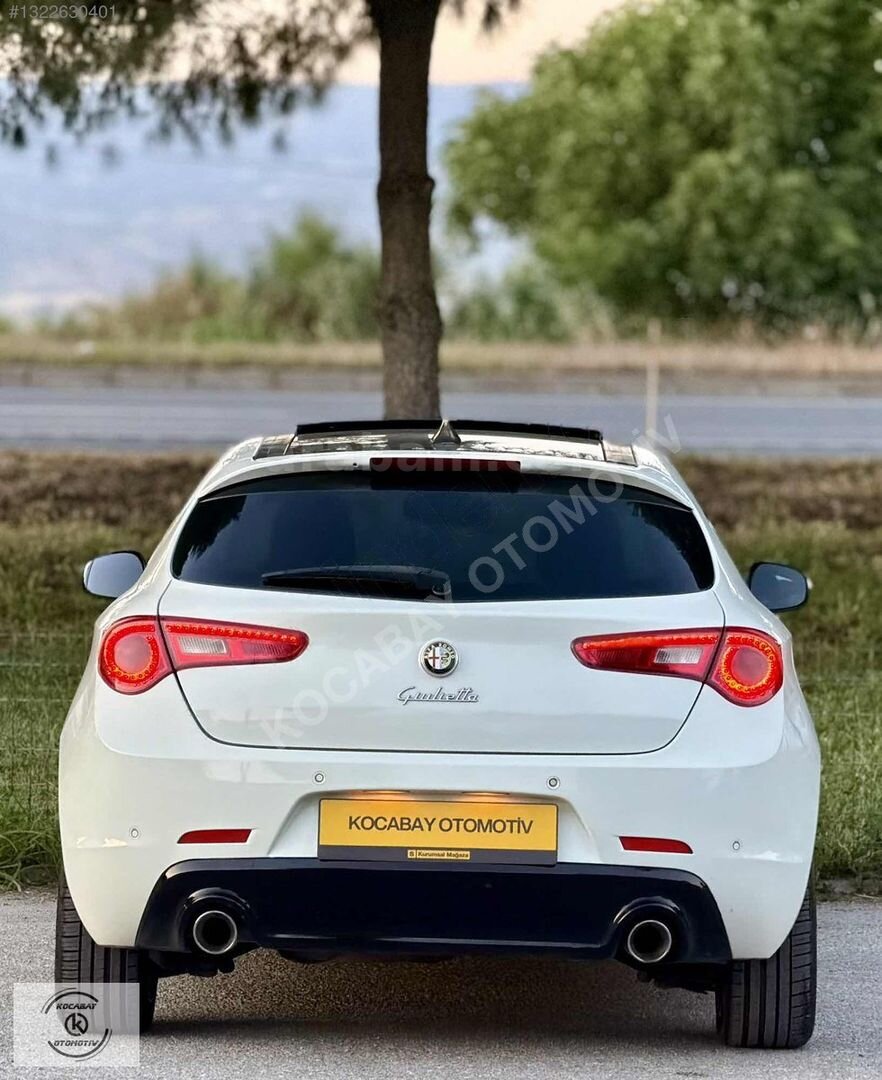 Galeriden Alfa Romeo Giulietta 1.6 JTD Distinctive 2014 Model Denizli 121.000 km Beyaz 5