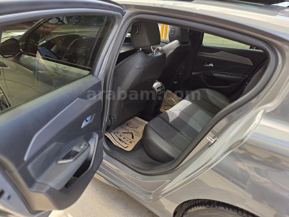 Sahibinden Peugeot e-308 GT 2025 Model