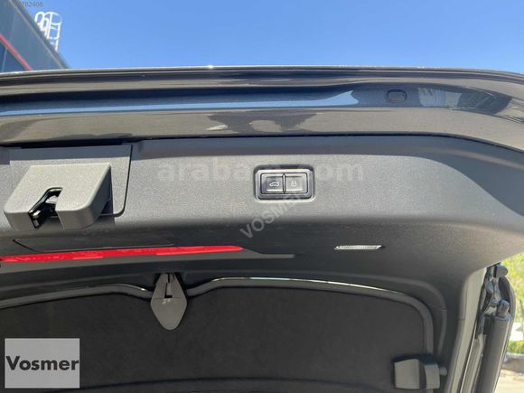 VOSMER 2025 AUDI A6 E-TRON AVANT 285 HP