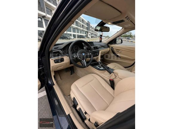 2014 BMW 320i EfficientDynamics Luxury Line
