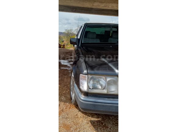 Sahibinden Mercedes - Benz E 200 1989 Model