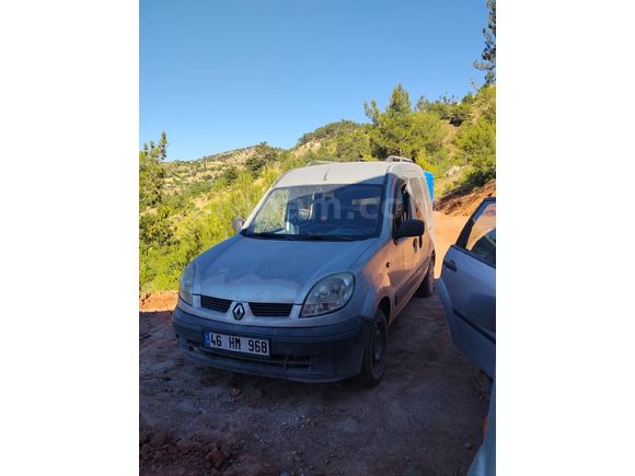 Sahibinden Renault Kangoo Multix 1.5 dCi Authentique 2005 Model