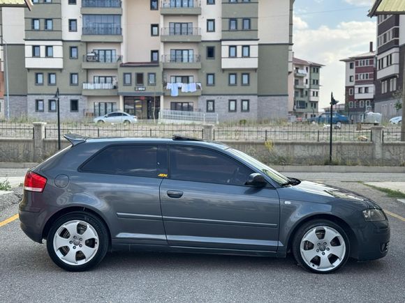 Sahibinden Audi A3 Sportback 1.6 FSI 2006 Model