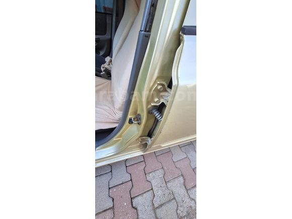 Sahibinden Hyundai Accent 1.5 1.5i GLS 2000 Model