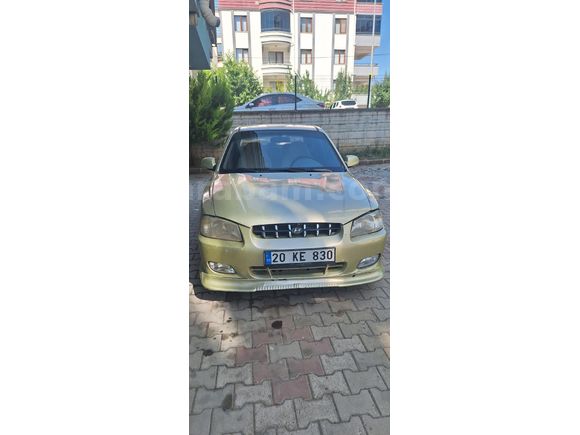 Sahibinden Hyundai Accent 1.5 1.5i GLS 2000 Model