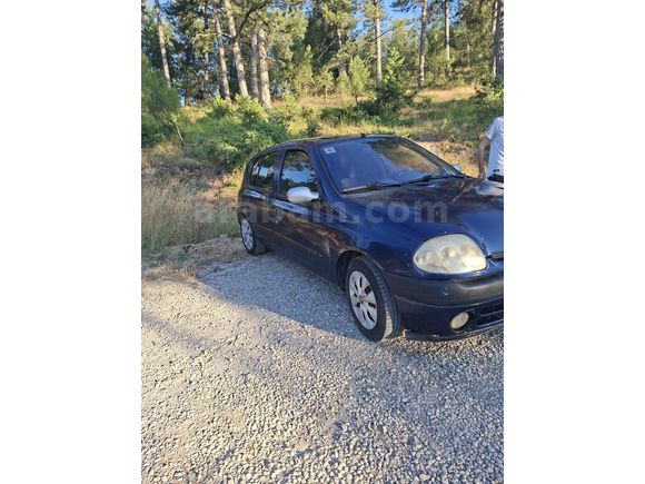 Sahibinden Renault Clio 1.4 RXT 2001 Model