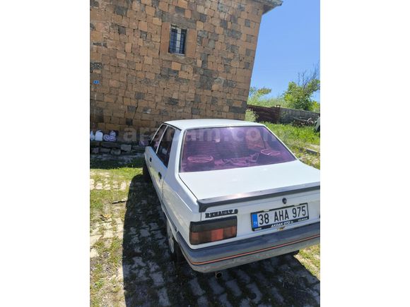 Sahibinden Renault R 9 1.4 Spring 1994 Model