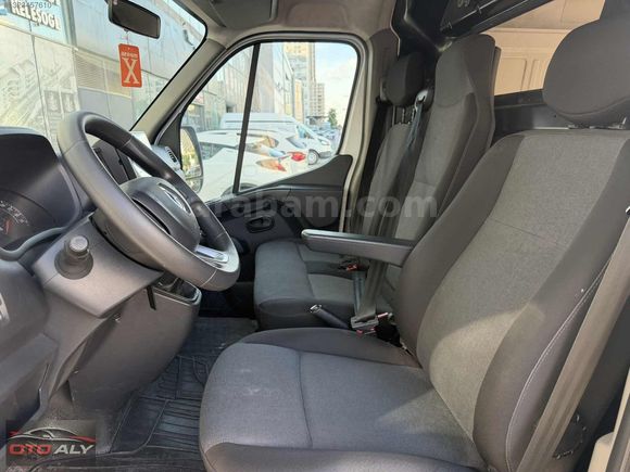 2024 ÇIKIŞLI RENAULT MASTER PANELVAN 2.3 DCİ 13M3 HATASIZ