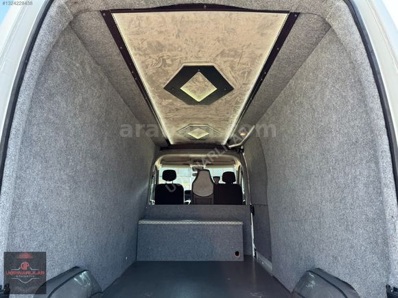 ÜÇPINARLILAR'DAN 2023 RENAULT MASTER 2.3 DCİ 13 M3 PANELVAN %20