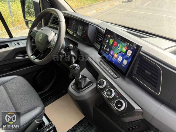 MİRHAN OTOMOTİV'DEN 2025 RENAULT MASTER 13M3 HATASIZ 12.000 KM