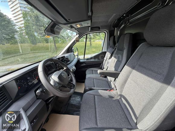 MİRHAN OTOMOTİV'DEN 2025 RENAULT MASTER 13M3 HATASIZ 12.000 KM