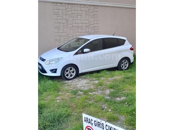 Sahibinden Ford C-Max 1.6 TDCi Titanium 2014 Model