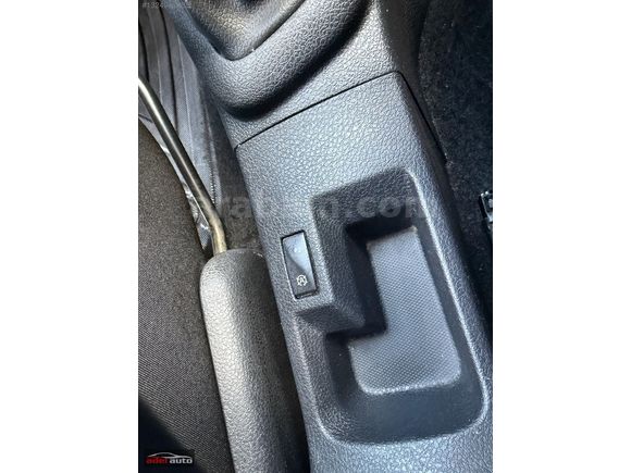 -2020 MODEL-HATASIZ-SERVİS BAKIMLI-100 HP-1.0 TCe ECO-G STEPWAY-