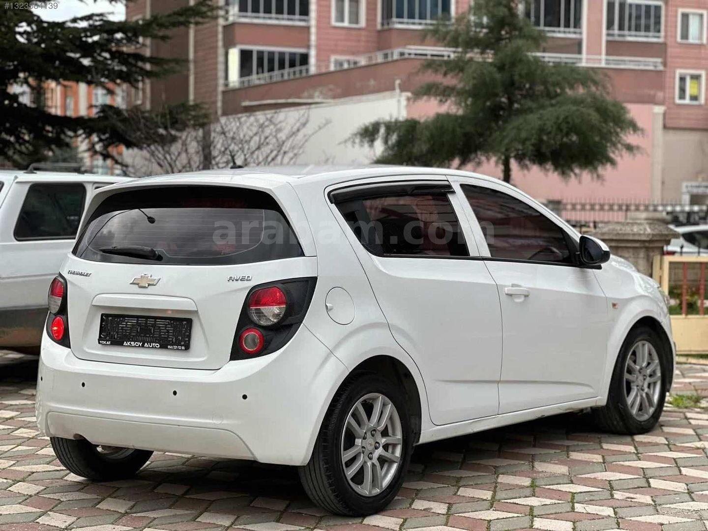 Galeriden Chevrolet Aveo 1.3 D LTZ 2012 Model Tokat 212.000 km Beyaz 3
